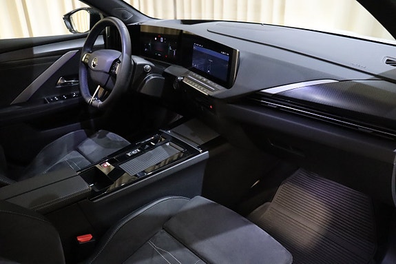 Opel Astra 25 of 27