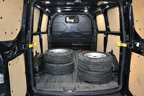 Ford Transit Custom 7 of 7