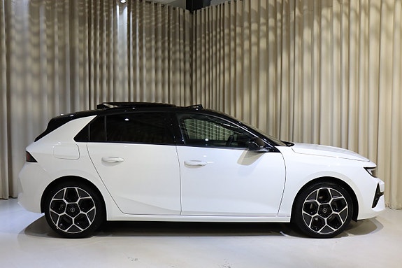 Opel Astra 4 of 5