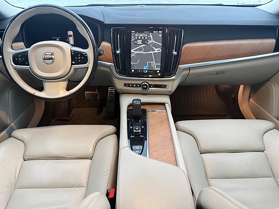 Volvo V90 9 of 11