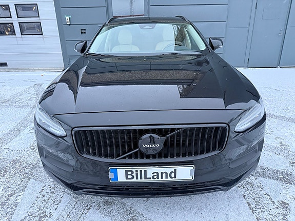Volvo V90 2 of 11