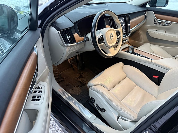 Volvo V90 7 of 11