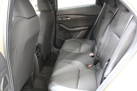 Mazda CX-30 4 of 5
