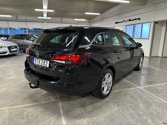 Opel Astra 3 of 5