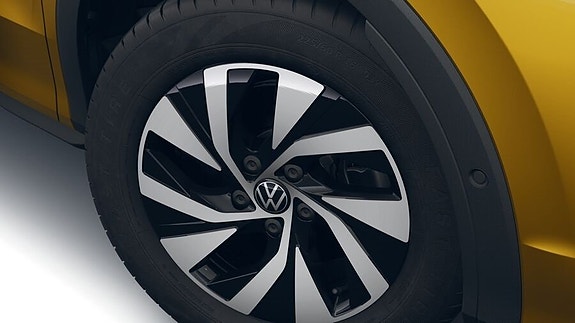 Volkswagen T-Roc 7 of 9