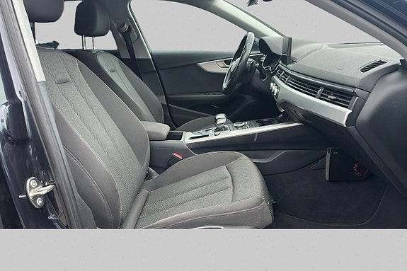 Audi A4 7 of 16