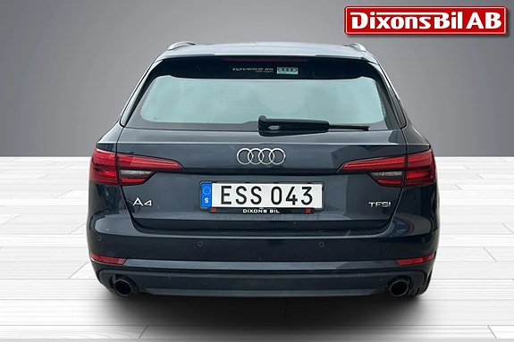 Audi A4 15 of 16