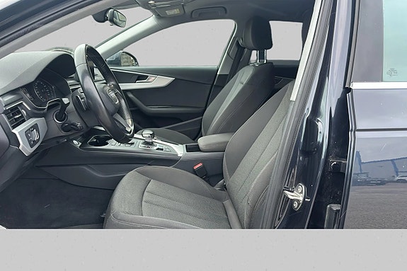 Audi A4 10 of 16