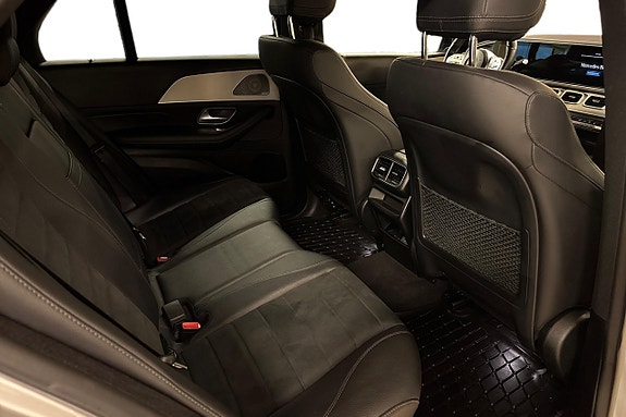 Mercedes-Benz GLE300 d 23 of 26