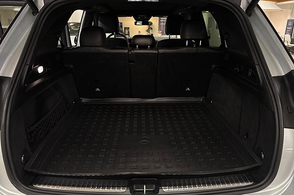 Mercedes-Benz GLE300 d 24 of 26