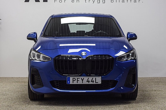 BMW 225e 4 of 29