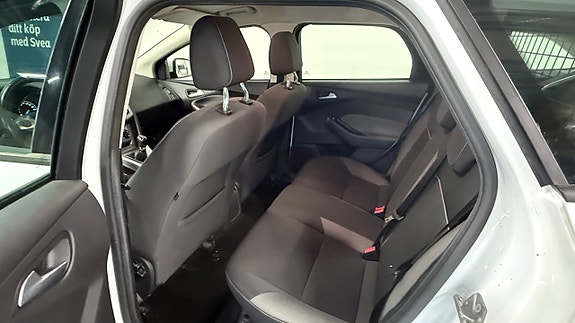 Ford Focus 10 of 16