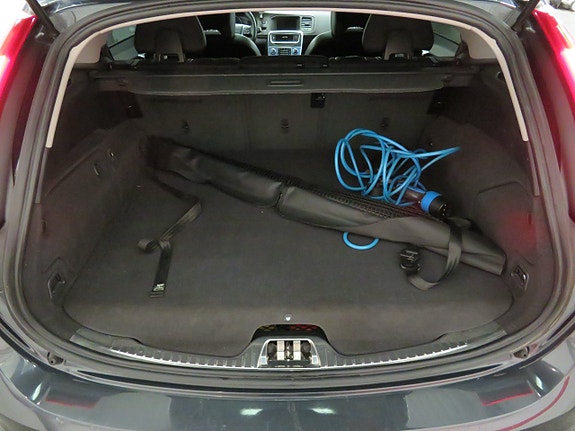 Volvo V60 6 of 18