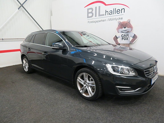 Volvo V60 2 of 18