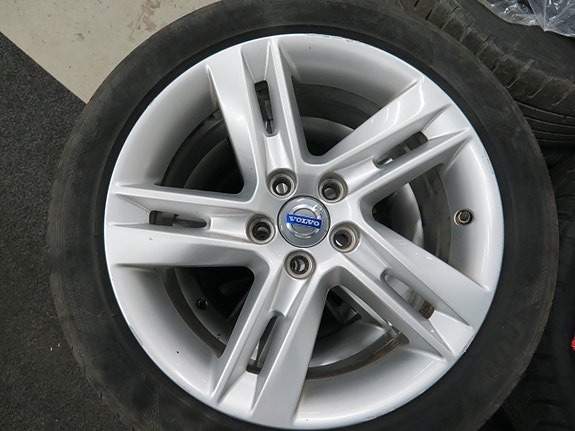 Volvo V60 17 of 18