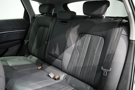 Audi Q8 6 of 18