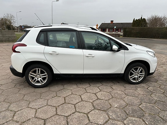 Peugeot 2008 6 of 14