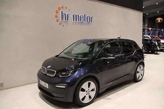 BMW i3 3 of 5