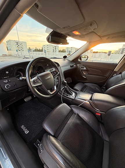 Saab 9-5 9 of 10