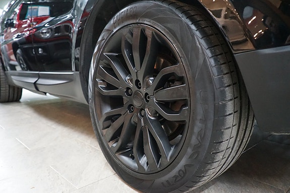 Land Rover Range Rover Sport 21 of 22