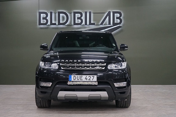 Land Rover Range Rover Sport 4 of 5