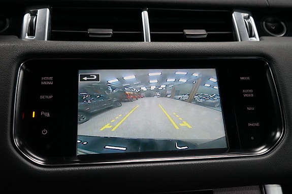 Land Rover Range Rover Sport 18 of 22