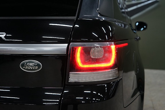 Land Rover Range Rover Sport 8 of 22