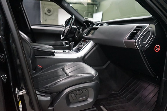 Land Rover Range Rover Sport 11 of 22