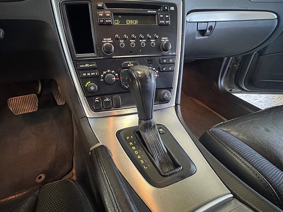Volvo V70 15 of 17