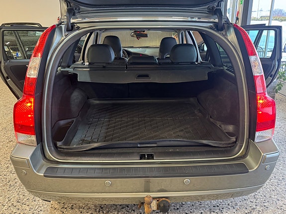 Volvo V70 17 of 17
