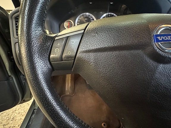 Volvo V70 13 of 17