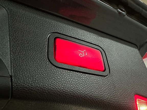 Mercedes-Benz E350 27 of 27