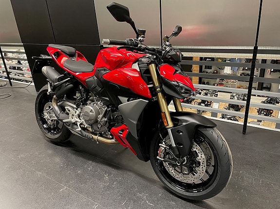 Ducati Streetfighter V2 2026 *Kampanj* Räntefritt 36 mån 3 of 8