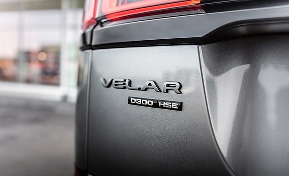 Land Rover Range Rover Velar 9 of 26
