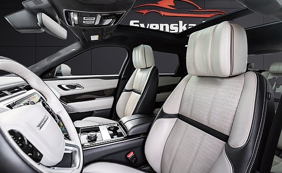 Land Rover Range Rover Velar 13 of 26
