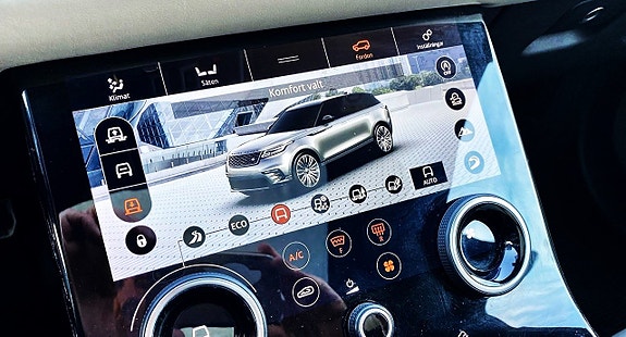 Land Rover Range Rover Velar 22 of 26