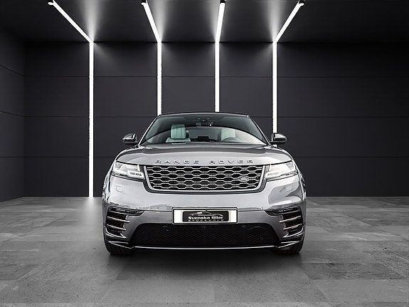 Land Rover Range Rover Velar 2 of 26