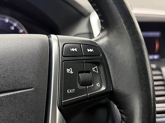 Volvo XC60 18 of 25