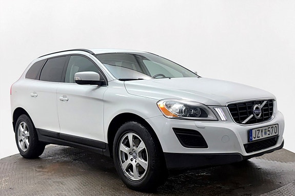 Volvo XC60 4 of 25