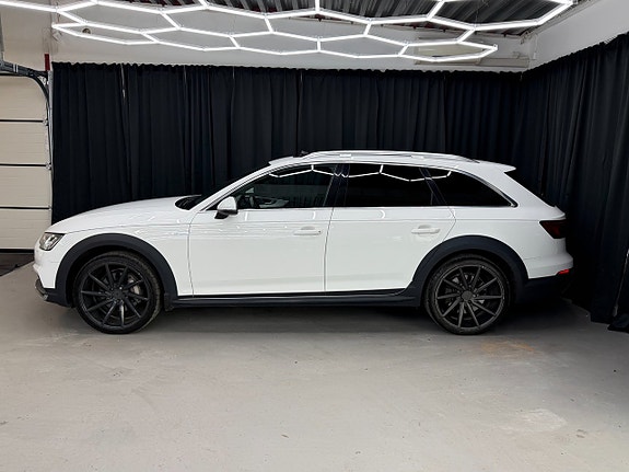 Audi A4 allroad 12 of 14