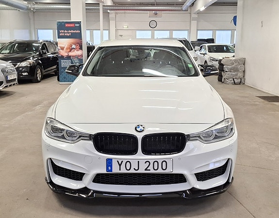 BMW 318 8 of 26
