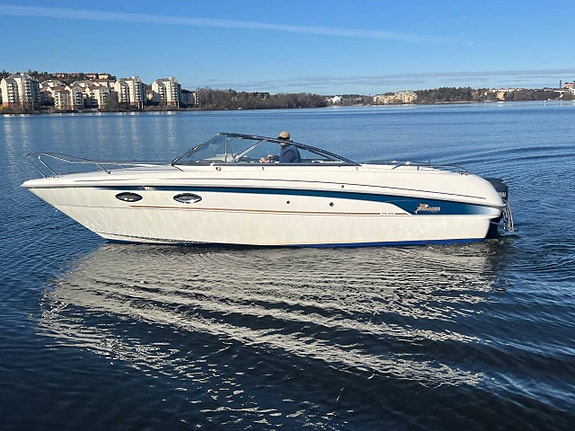 Vi köper din motorbåt