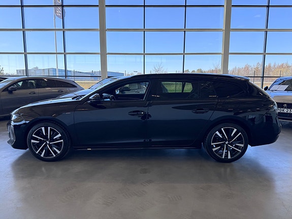 Peugeot 508 2 of 5