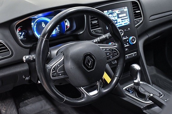 Renault Megane 12 of 25
