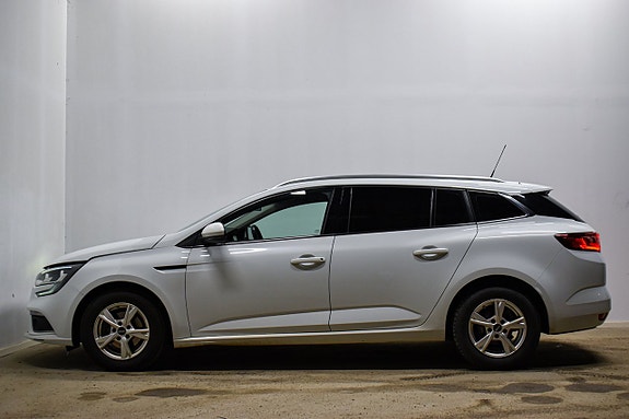 Renault Megane IV 5 of 5