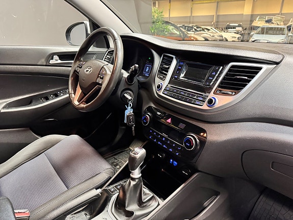 Hyundai Tucson 9 of 11