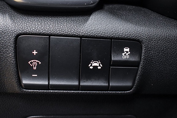 Kia Sportage 24 of 30