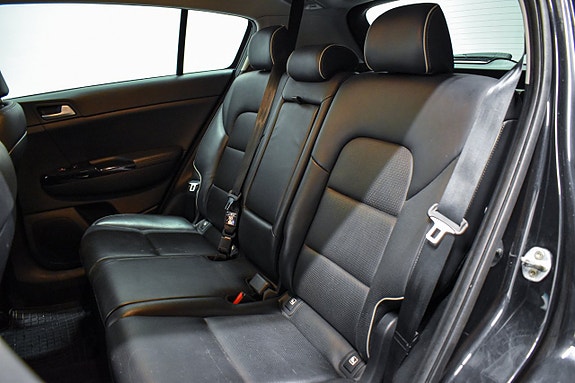 Kia Sportage 10 of 30