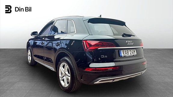Audi Q5 3 of 5