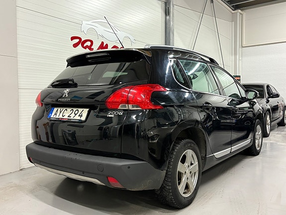 Peugeot 2008 4 of 5